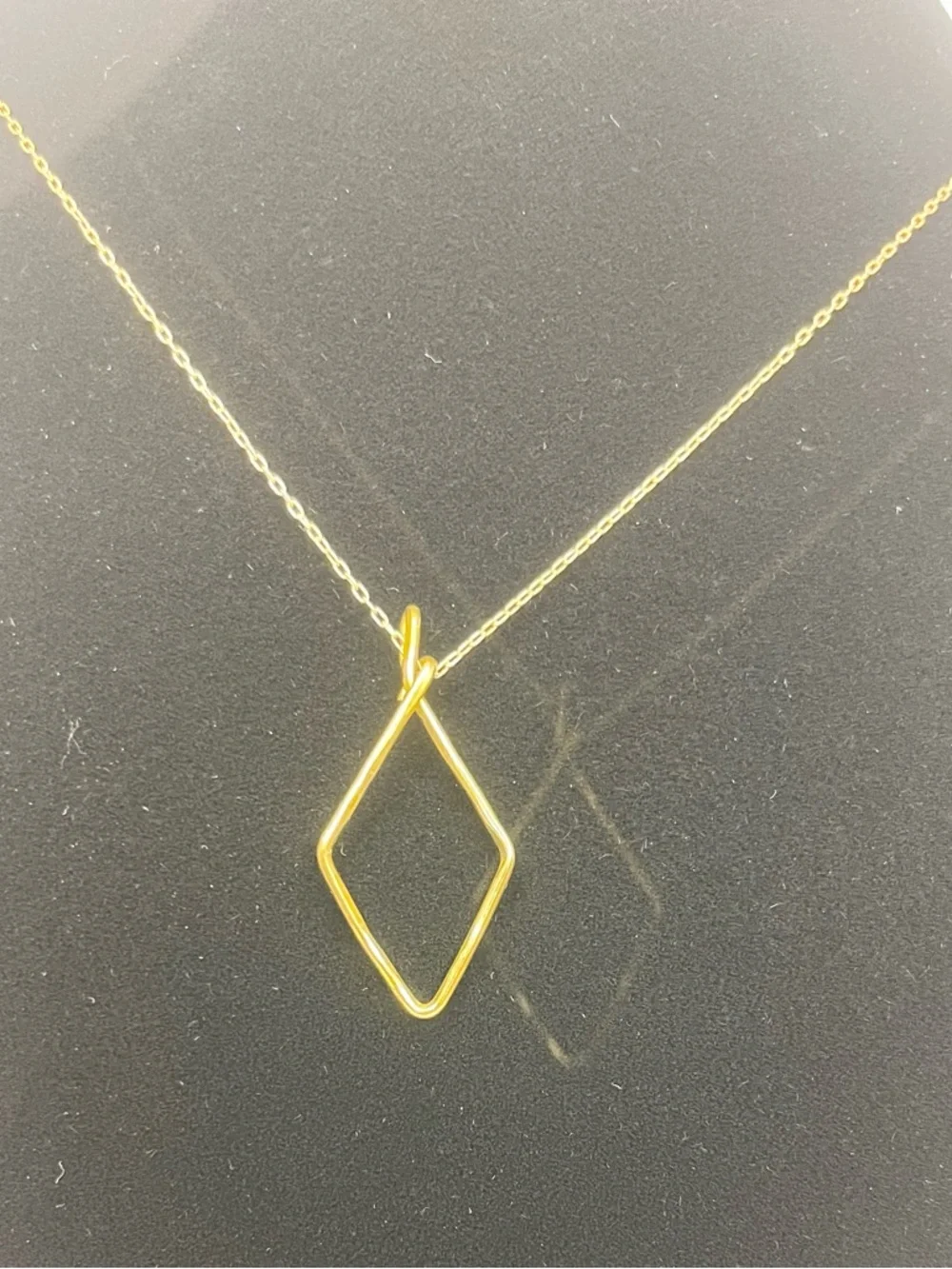 Sseko Gold Open Diamond Pendant Necklace - Picture 2 of 3